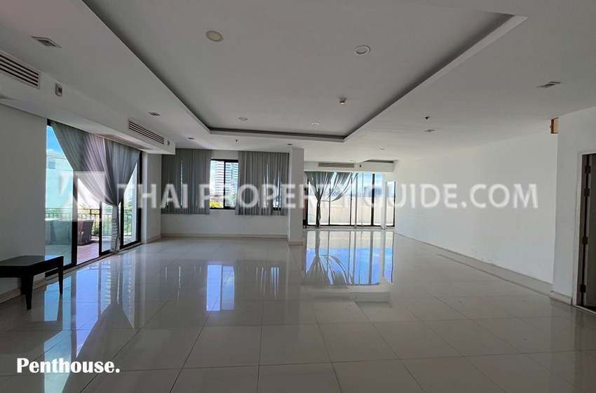 Apartment in Bangnatrad 